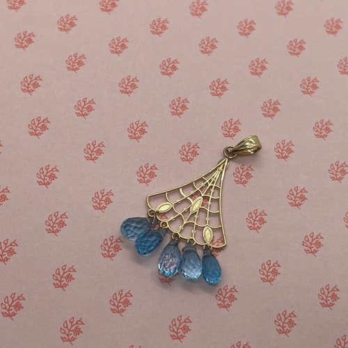 14k gold blue shops topaz dangle chandelier pendant