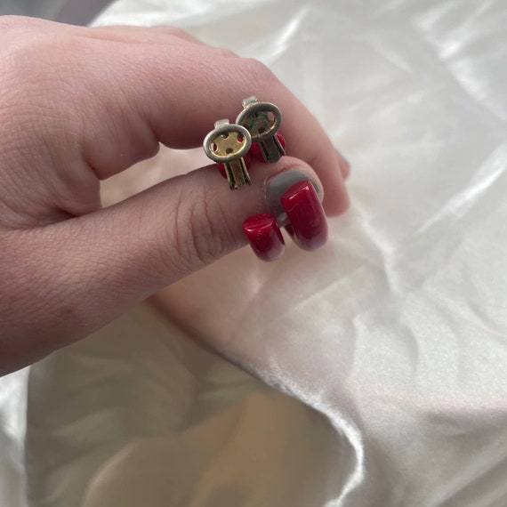 Retro Mid-Century Red Lucite Clip On Hoop Earrings - image 4