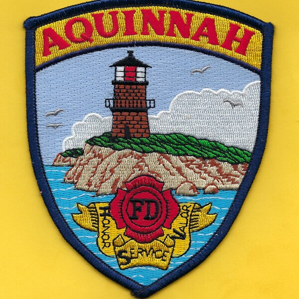 AQUINNAH FIRE DEPARTMENT Patch ~ Beautiful Artwork & Colors ~ Honor+Service+Valor ~ Massachusetts