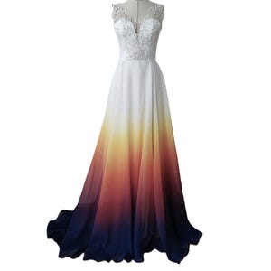Robe de mariée coucher de soleil. Robe de mariée dégradée peinte à la main. Robe de mariée colorée. Robe de mariée de plage. Vous pouvez choisir les couleurs du coucher de soleil