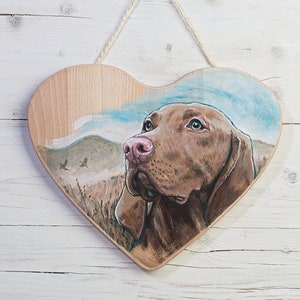 Hungarian Vizsla, Hand Painted Wooden Heart, Home Ornament, Beautiful Gift for Pointer Dog Owner