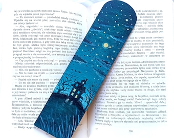 Wooden Bookmark, Hand painted Scarry House at Night, Practical and Creative Gift