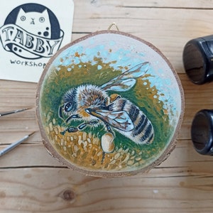 Honey Bee, Original Art on a Birch Wood Slice, Hand-painted Gift, Cute Souvenir image 5