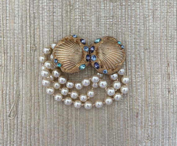 Vintage Pierre Cardin shell and faux pearl bracelet