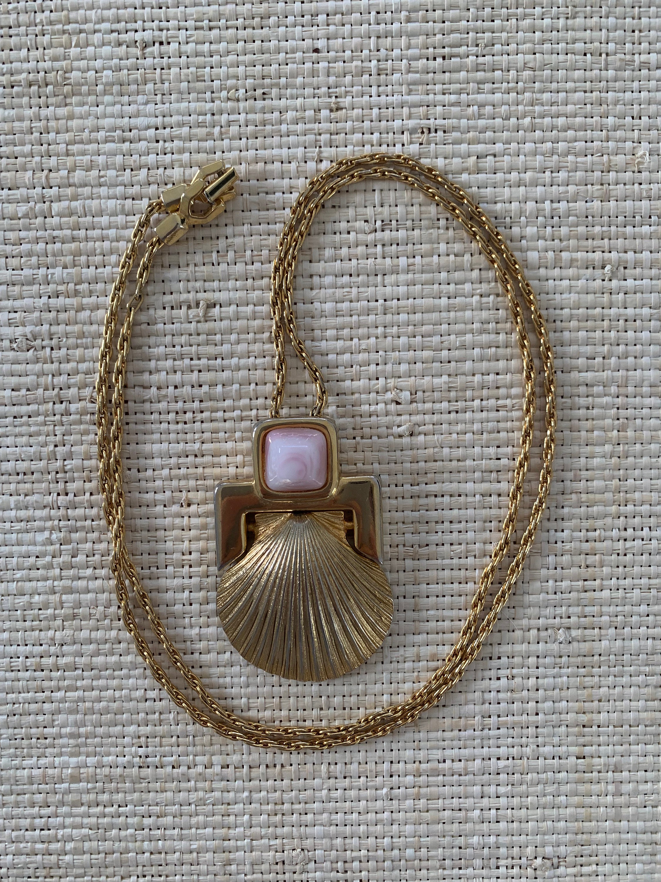 Castlecliff Necklace - Etsy Canada
