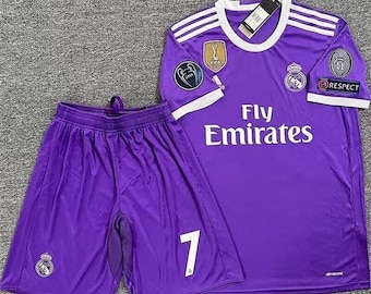 Real Madrid retro 2016-2017 Season Real Madrid Away Jersey, No. 7 Ronaldo Retro Jersey, Champions League Short-sleeved Football Jersey Set