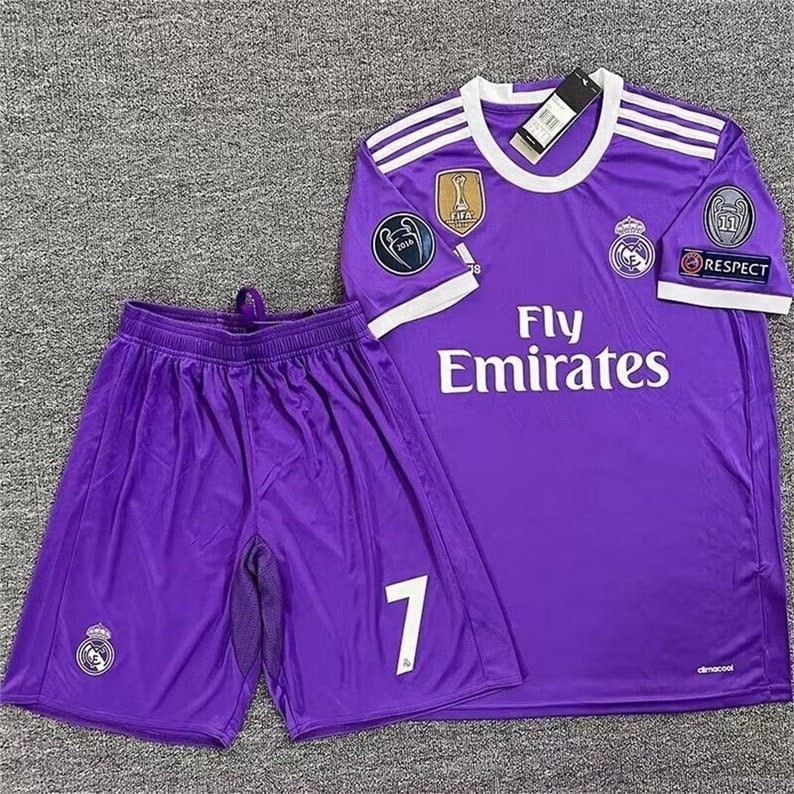 Koszulka wyjazdowa Realu Madryt retro na sezon 2016-2017 Real Madryt, koszulka retro Ronaldo nr 7, koszulka piłkarska z krótkim rękawem Ligi Mistrzów zdjęcie 1
