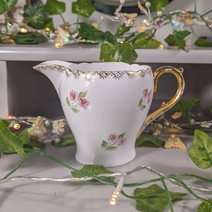 Highly Collectable Vintage Shelley Fine Bone China Milk Jug