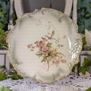 Antique Royal Worcester Cabinet Plate: Hand-Painted Floral Decor, 1885