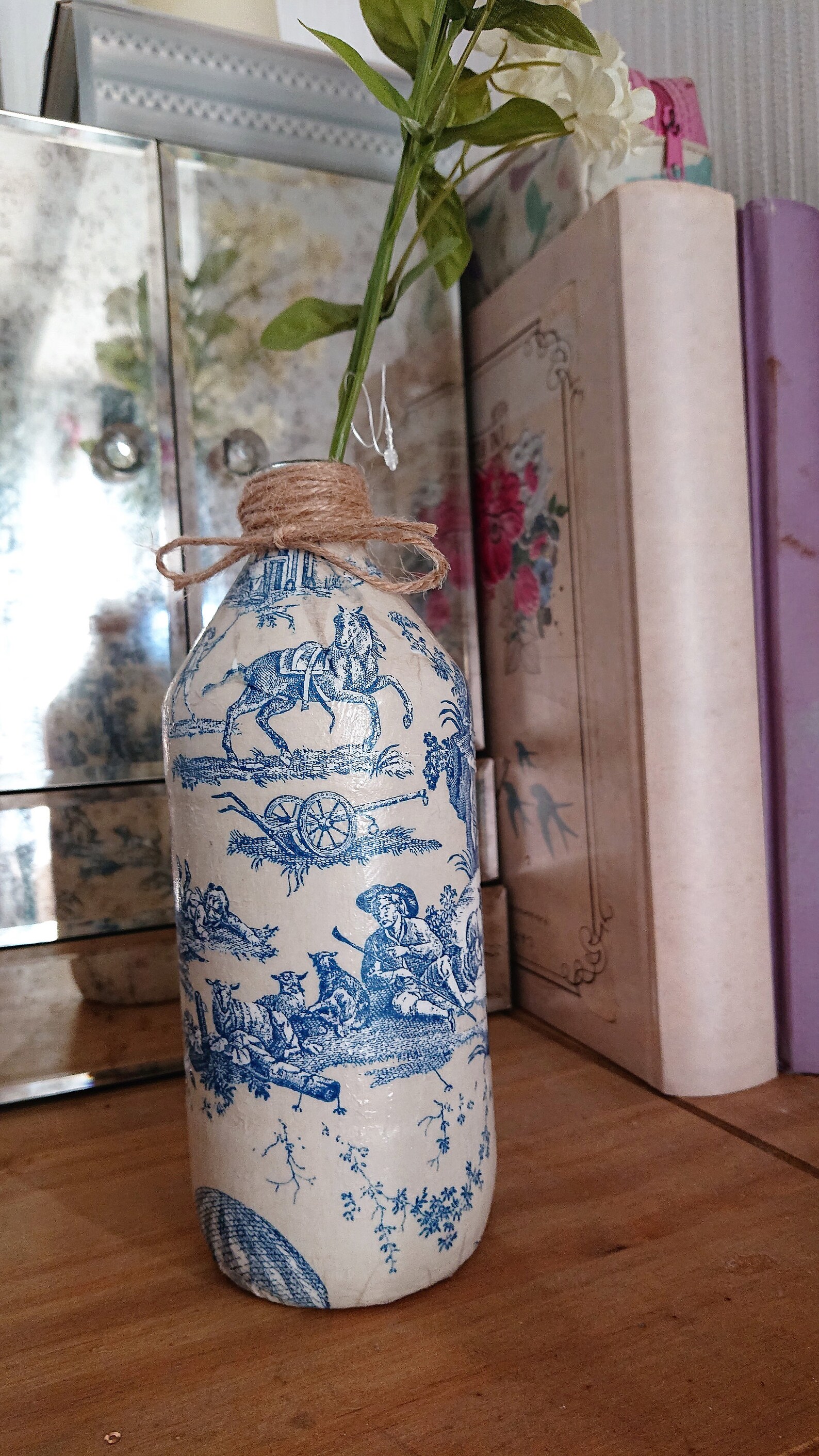 Vintage Decoupaged Glass Bottle Late De Toilie De Etsy