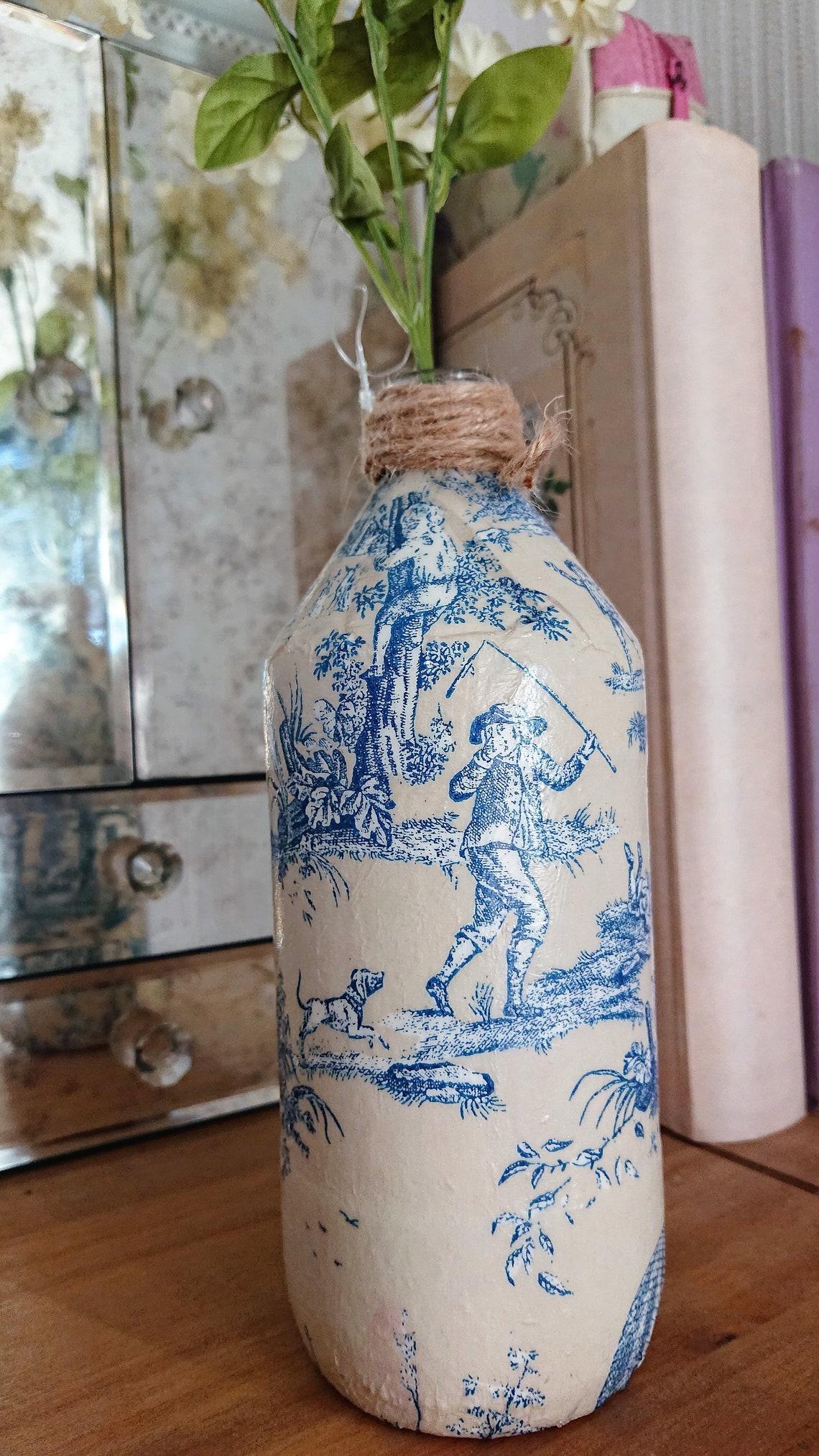 Vintage Decoupaged Glass Bottle Late De Toilie De Etsy