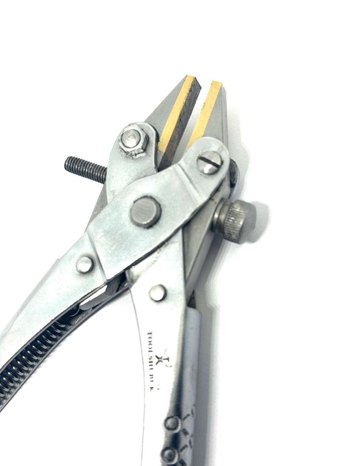thumbnail image 2 of Parallel Action Flat Nose Pliers - 8 Inch Smooth Jaw - PVC Coated Handles - Carbon Steel 2 of 11