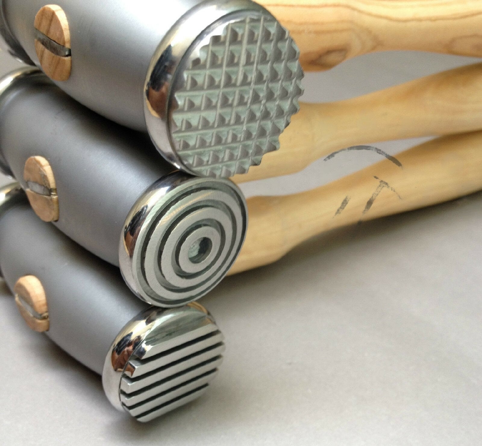 Lot De 3 Marteaux Texturés Métal Pour Bijoux - 6 Motifs - Acier Haute Teneur En Carbone