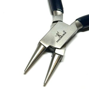 Pince à bec rond avec arêtes pour bijoux Pince ergonomique pour enrouler les fils de 5 po.