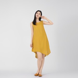Robe en lin et coton pour femme, robe sans manches en lin, robe ample en lin, robe madi d'été, ourlet irrégulier, robe douce, robe asymétrique A66 image 2