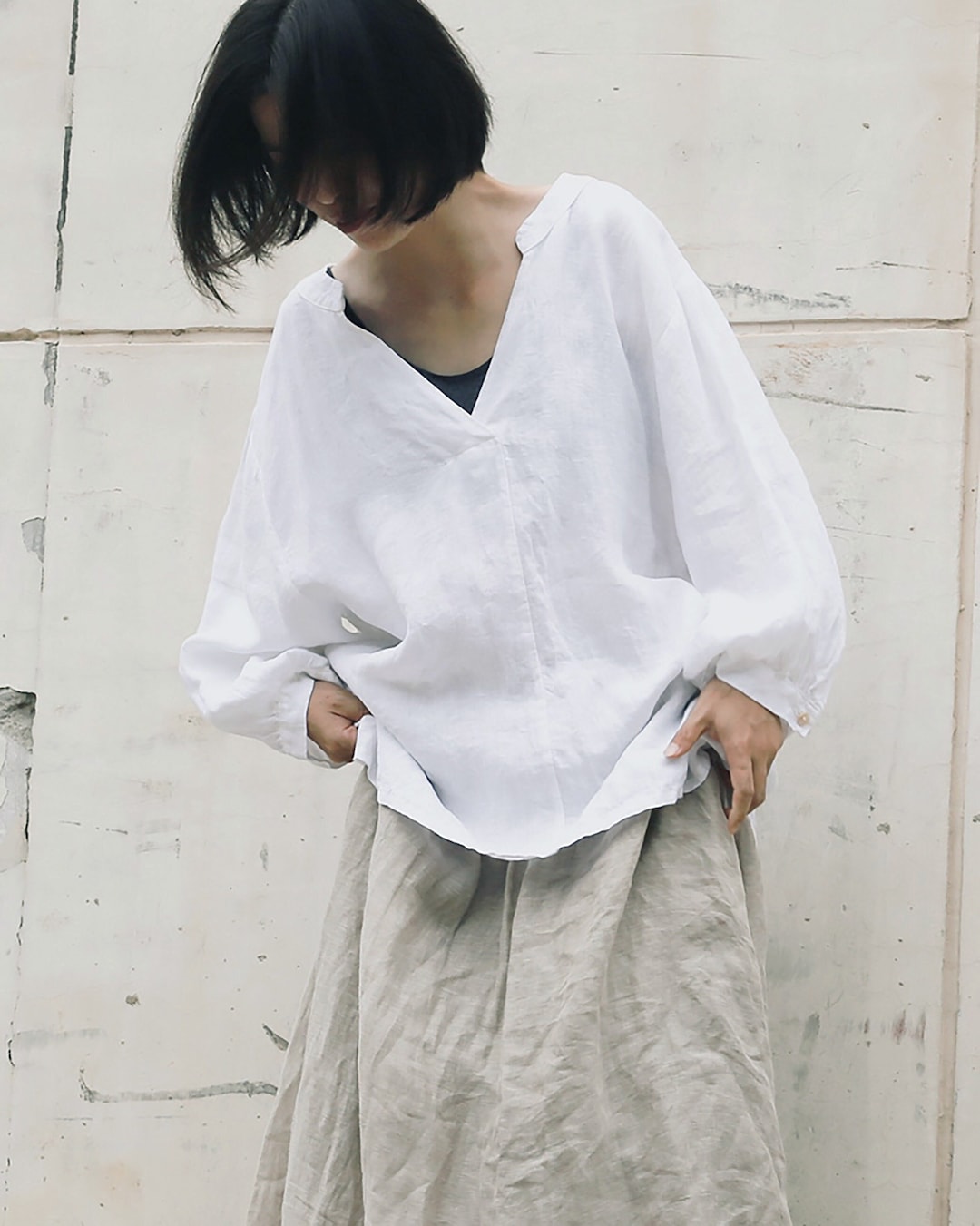 Blusa feminina de linho tamanho grande com decote em V, casaco