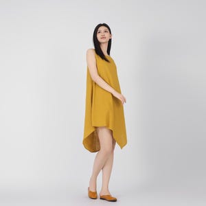 Robe en lin et coton pour femme, robe sans manches en lin, robe ample en lin, robe madi d'été, ourlet irrégulier, robe douce, robe asymétrique A66 image 3