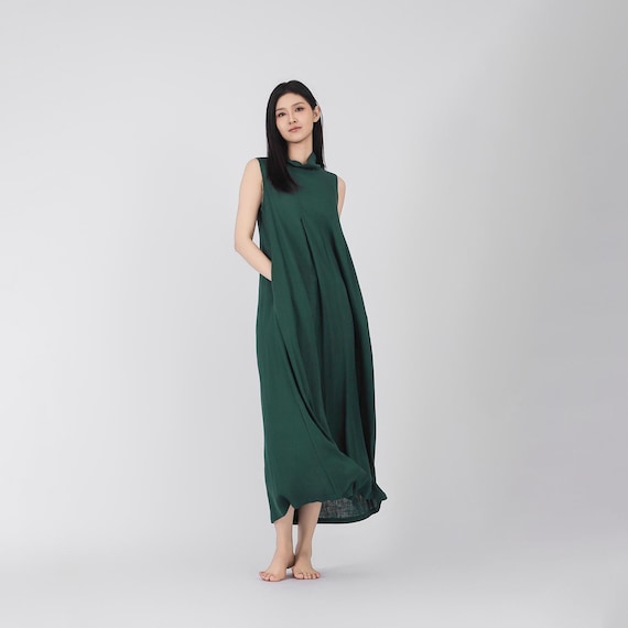 knee length dresses for ladies Tracy Studio High Neck Sleeveless Maxi Dress main image 0