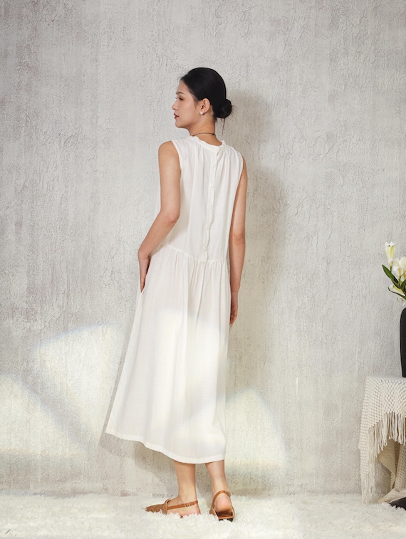 Sleeveless A-line Summer Resort Wear 100% Linen Midi Dress With Pockets Back Button Smock Dress F632