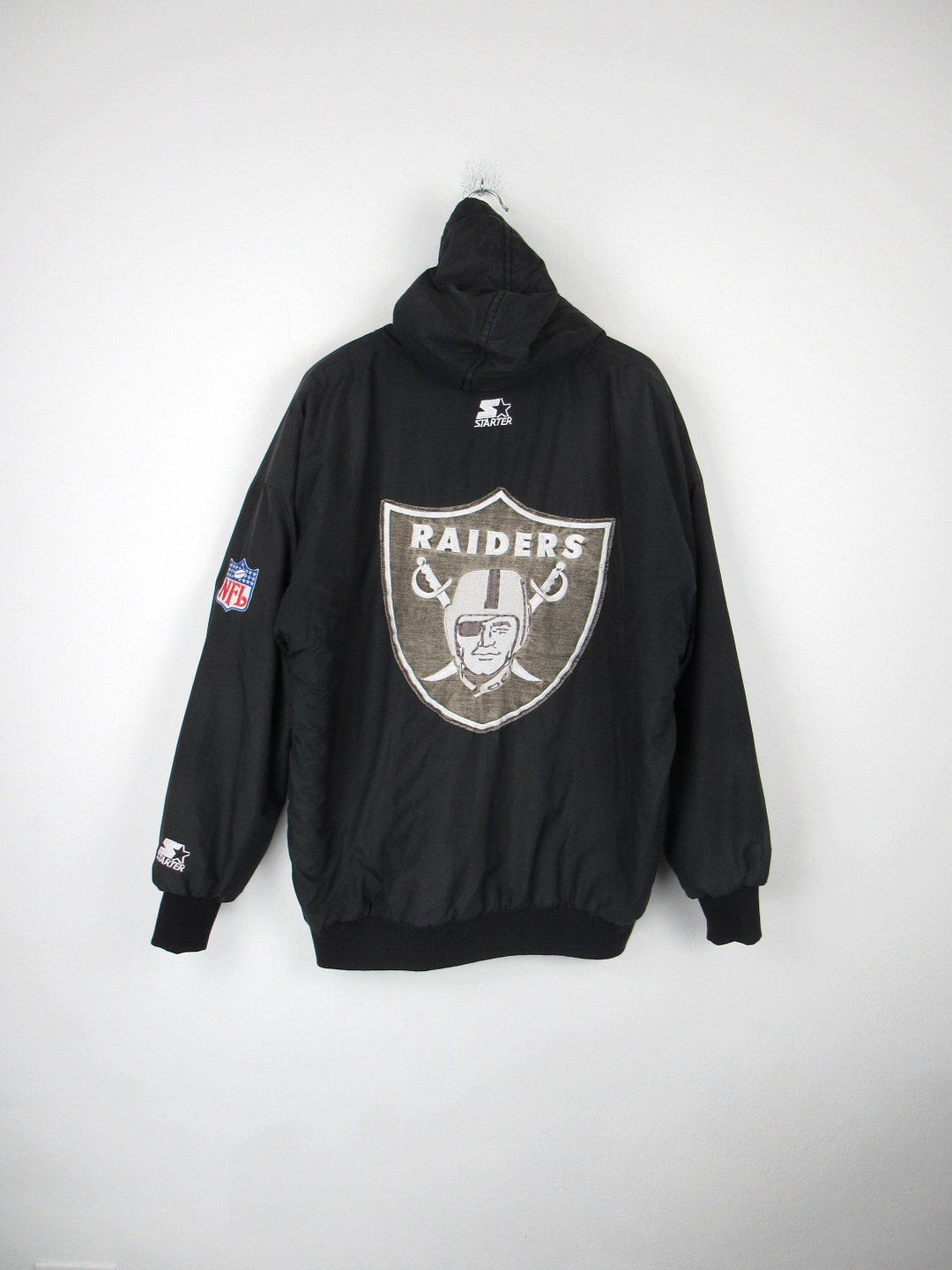 Starter Los Angeles Raiders NFL Vintage 90s Jacket - Size L Starter Los Angeles Raiders NFL Vintage 90s Jacket - Size L