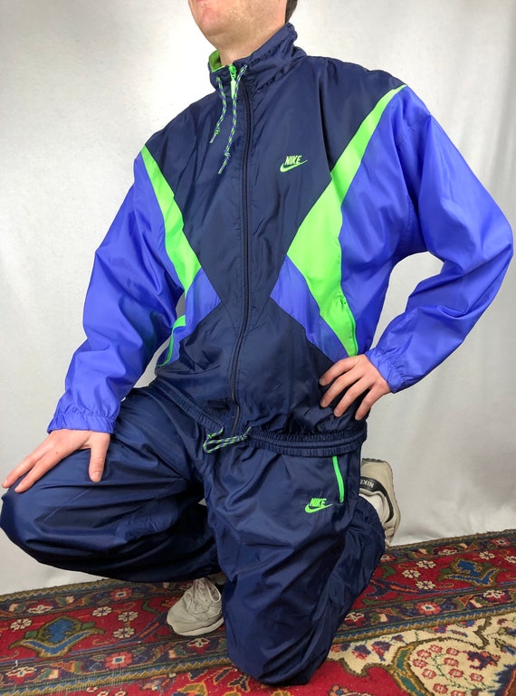 nike tracksuit windbreaker
