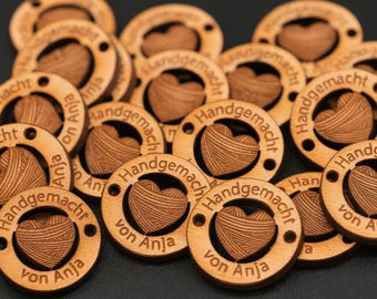 Set of 20 - Personalized wooden labels "Handmade" - button shape - 15 mm - beech or cherry - ideal for DIY & handmade projects