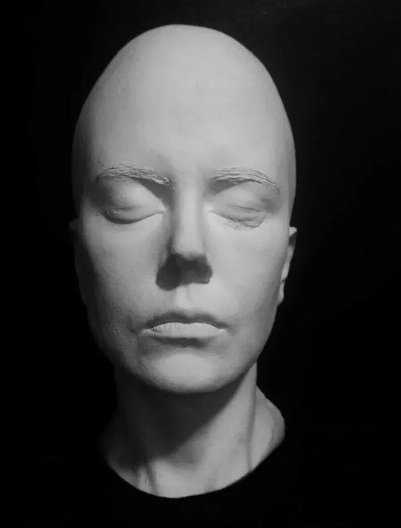 Nicole Kidman Life Cast, Face Cast, Life Size 11. Cast in White