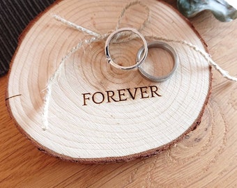 Ring cushion, wooden disc "Forever", wedding rings, ring board, branch disc, ring holder, personalization, jute ribbon, laser engraving, approx. 10 cm