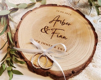 Ring cushion, wooden disc "forever and ever II", wedding rings, ring board, branch disc, ring holder, personalization, white laser engraving, approx. 10 cm