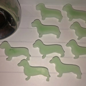 glitters hand made Sausage Dog wax melts birthday gifts soy wax dogs lovers vegan home decor cute decoration dogs gift box pink