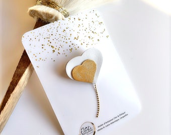 Broche de corazón de cuero genuino dorado, pin personalizable, regalo de muestra, joyería elegante para mujer