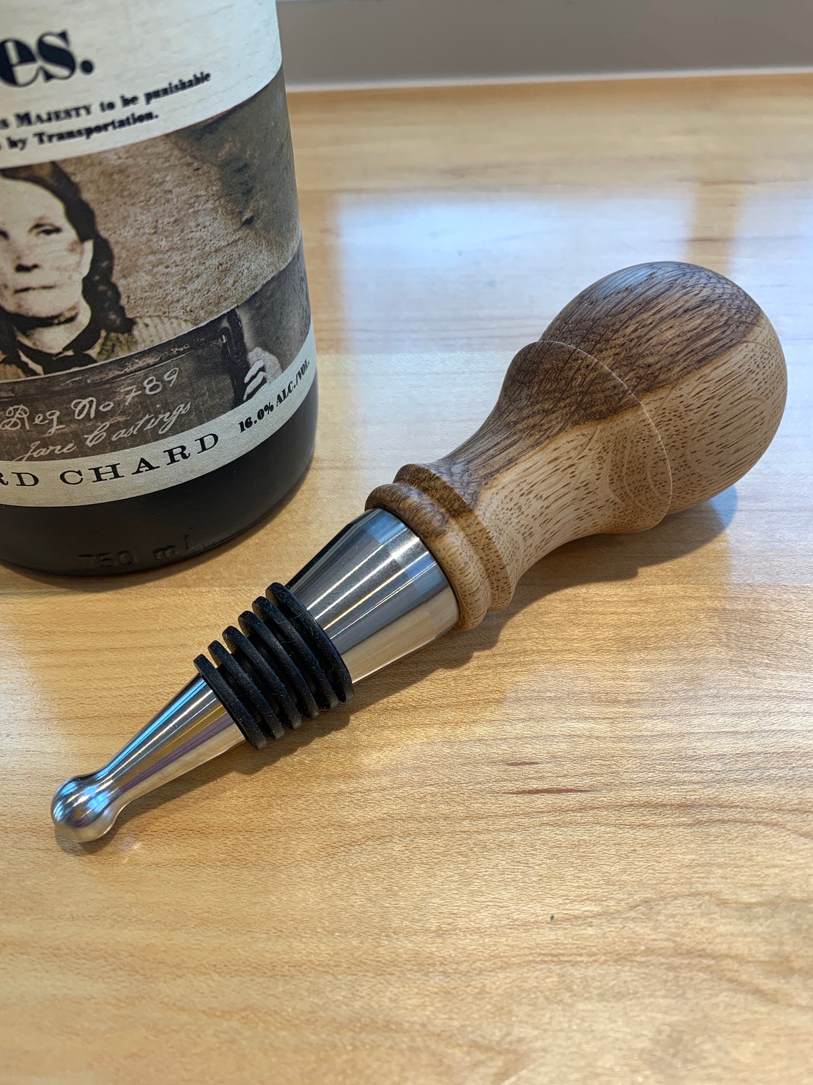 oak stopper