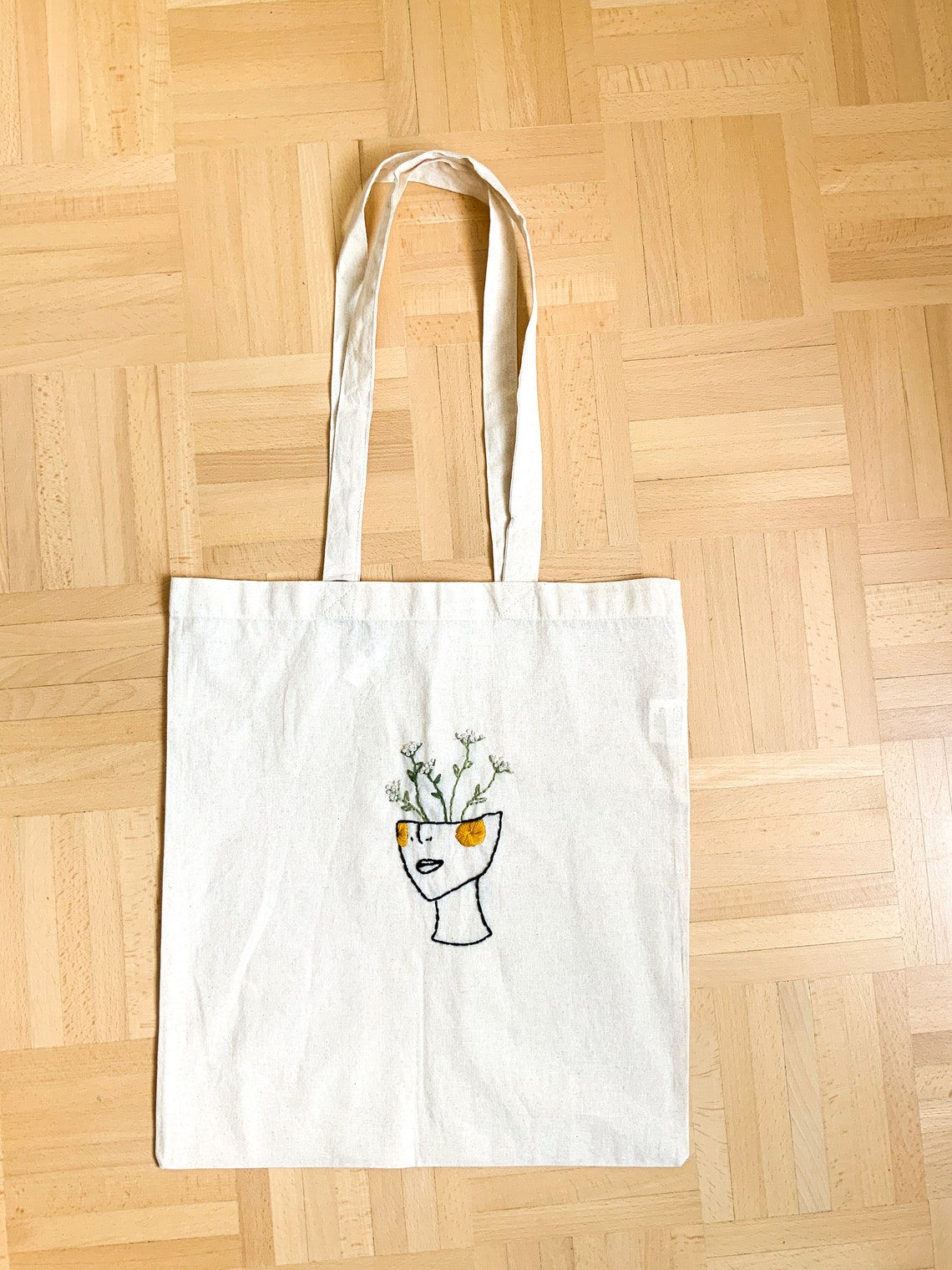 bestickte jutebeutel