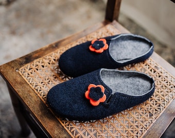 Handmade woollen felt slippers by BAMBOSHE