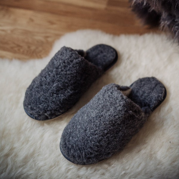 Men's handmade super cosy woollen slippers, wool, ultralight indoor shoes, perfect gif for him