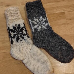 Thick and warm wool men&#39;s socks, long socks, gift for him, 100% wool yarn, UK7-UK10
