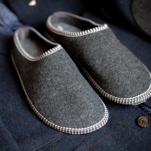 Men's handmade felt slippers, wool, ultralight indoor shoes, super cosy, perfect gif for him