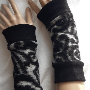 Wool wrist warmers/arm warmers