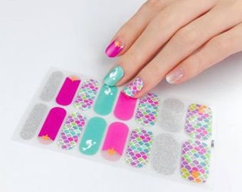 nail art stickers or nail wraps