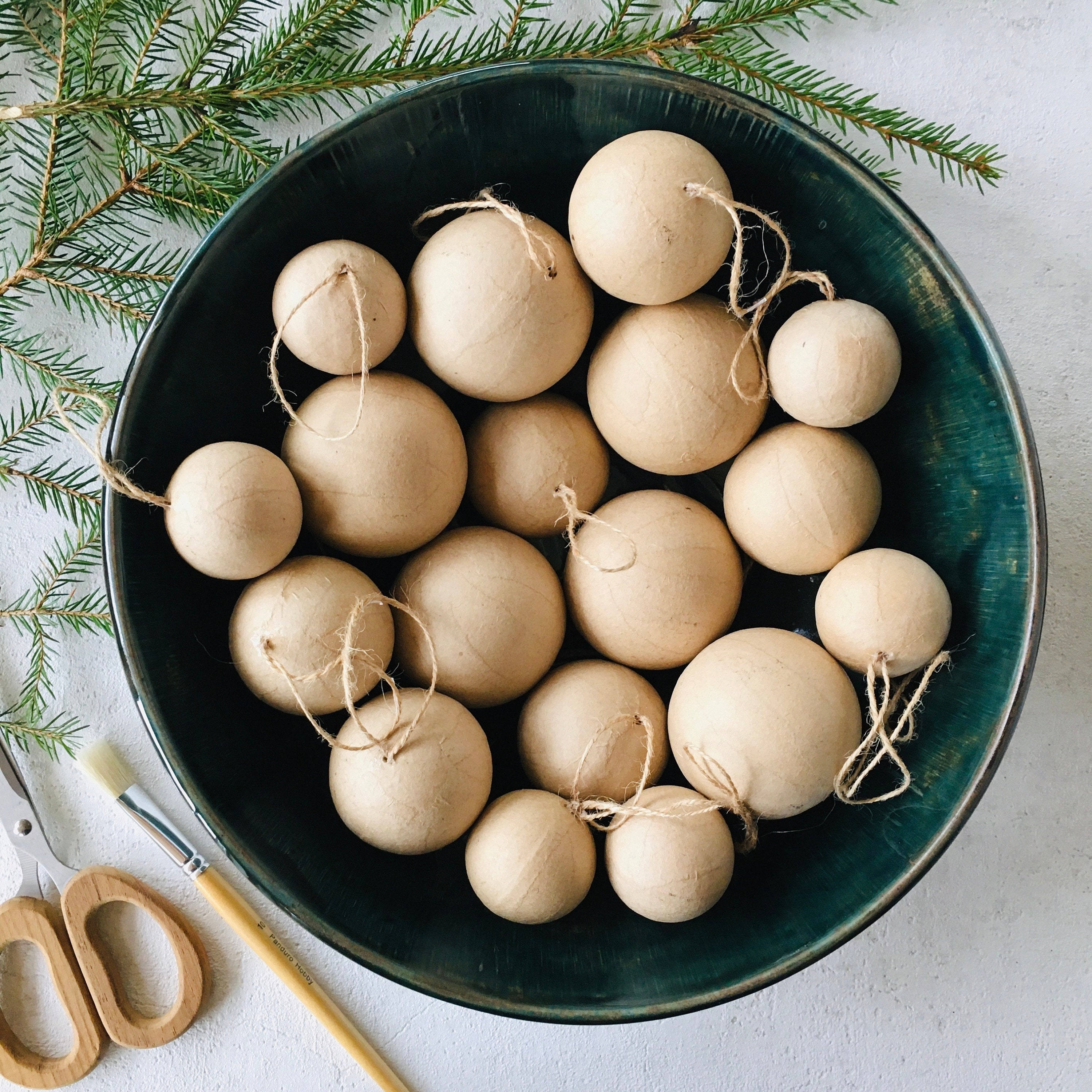 Christmas Tree Papier Mâché Baubles, Bauble Ornament Blank, Decoupage
