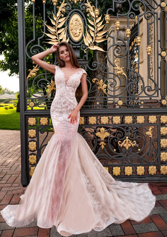 sexy trumpet dress