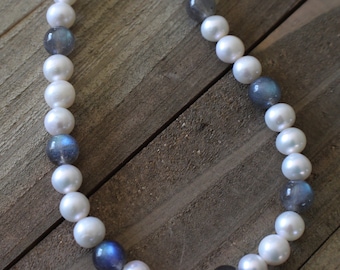 Round White Freshwater Pearl and Labradorite Bead Necklace