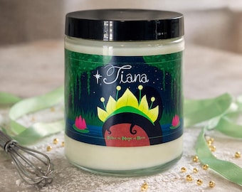 Tiana's Beignet Bliss Candle, Freshly Baked Powdered Sugar Scent, New Orleans Bakery Candle, Princess Gift, Foodie Candle, Coconut Soy Wax
