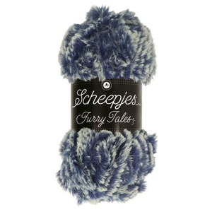 Scheepjes Furry Tales Blue White Teddy Bear Faux Fur Yarn 100g - 976 Buttons