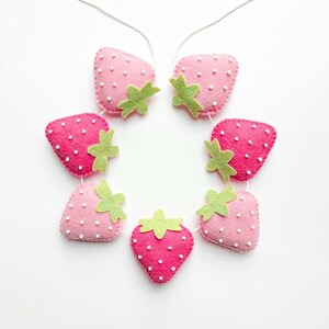 Strawberry Garland | Felt Strawberry Garland | Summer Garland | Pink Berry Garland