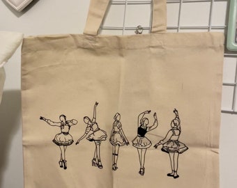 red velvet feel my rhythm ballet concept tote bag | group pose