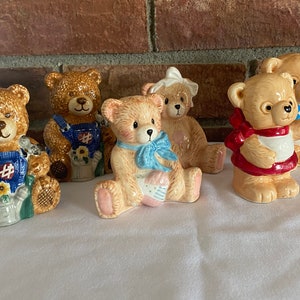 Bear salt and pepper shakers