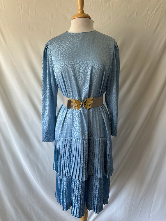 1980s Henry Lee Blue Animal Print Dress - image 6