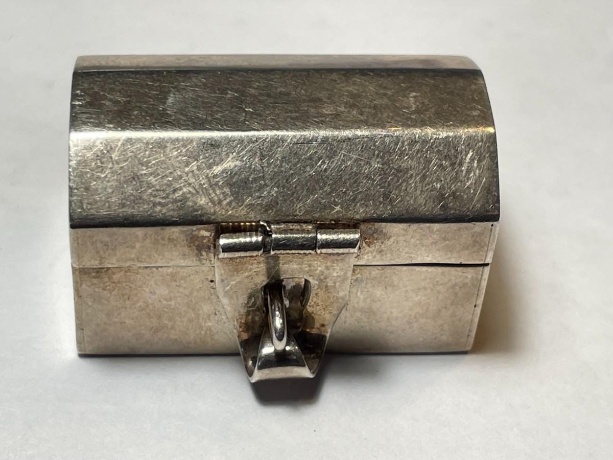Sterling Silver Shell Pill Case - Etsy