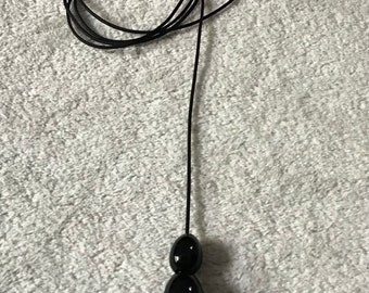 Black lightpull and cord